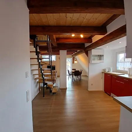 Ornela-eggolsheim 4 Raeume 120 Qm Auf Zwei Etagen Apartamento *