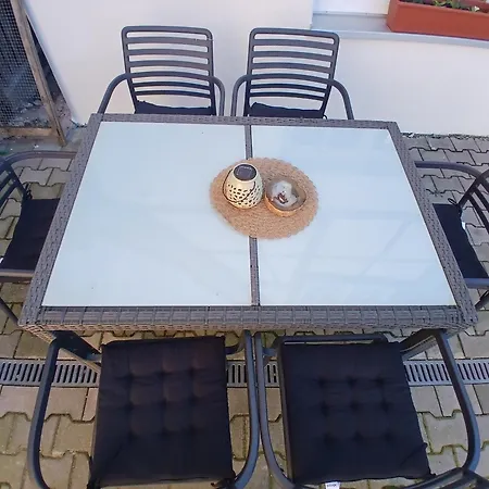 Apartamento Ornela-eggolsheim 4 Raeume 120 Qm Auf Zwei Etagen Eggolsheim
