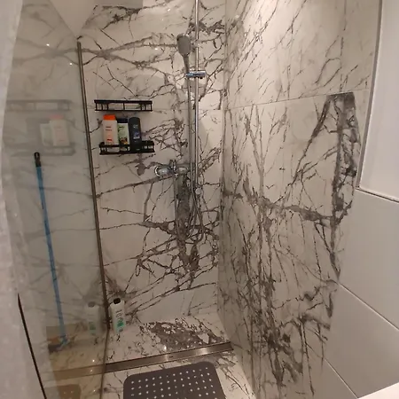 Ornela-eggolsheim 4 Raeume 120 Qm Auf Zwei Etagen * Eggolsheim
